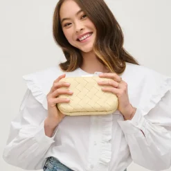 Clutches^Urban Expressions Addie Clutch
