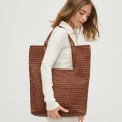 Totes|Handbags^Urban Expressions Aiden Tote