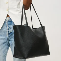 Totes|Handbags^Urban Expressions Alma Tote