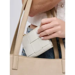 Wallets & Card Cases^Urban Expressions Amelie Wallet