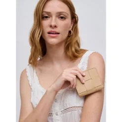 Wallets & Card Cases^Urban Expressions Amelie Wallet