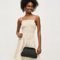 Clutches^Urban Expressions Annie Clutch