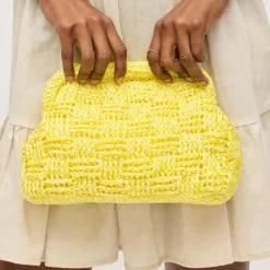 Clutches^Urban Expressions Annie Clutch