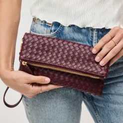 Clutches^Urban Expressions Aria Clutch