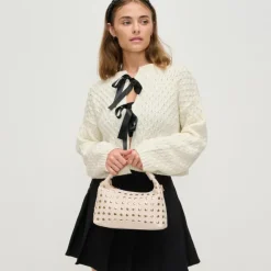 Crossbody^Urban Expressions Beckette Crossbody