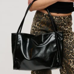 Totes|Handbags^Urban Expressions Doris Tote