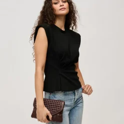 Crossbody^Urban Expressions Emma Crossbody