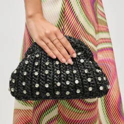 Clutches^Urban Expressions Gwendolyn Clutch