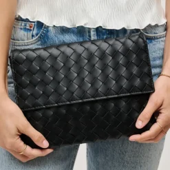Clutches^Urban Expressions Ivy Clutch