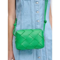 Crossbody^Urban Expressions Kennedy Crossbody