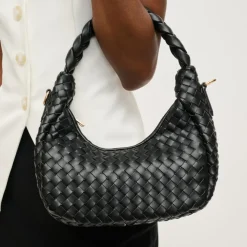 Crossbody^Urban Expressions Laken Crossbody