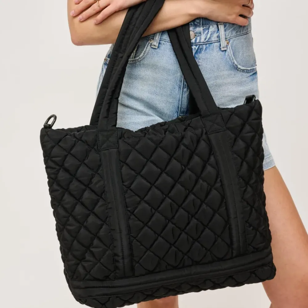 Totes|Handbags^Urban Expressions Lanya Tote