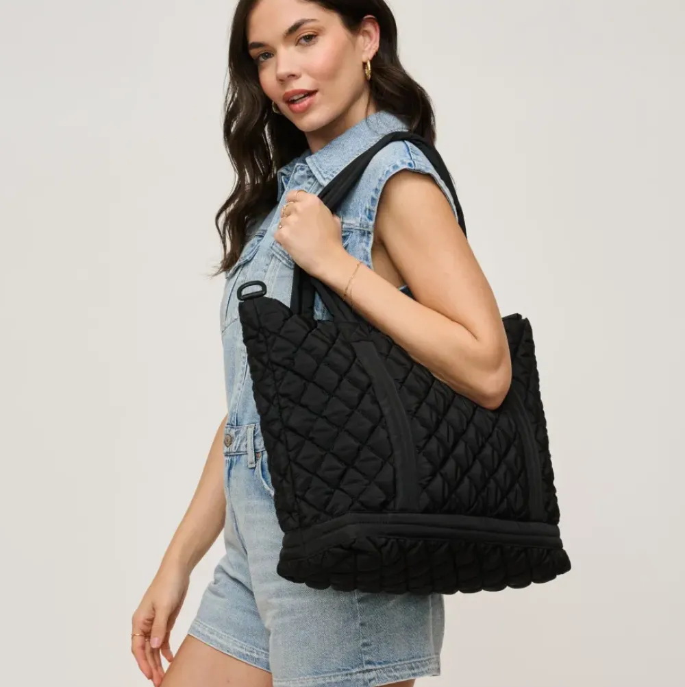 Totes|Handbags^Urban Expressions Lanya Tote