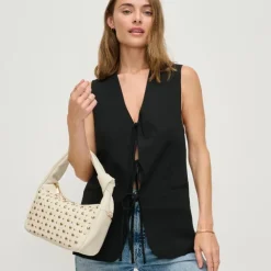 Crossbody^Urban Expressions Lennox Crossbody
