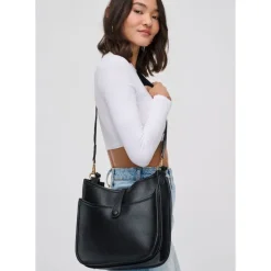 Crossbody^Urban Expressions Leota Crossbody