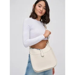 Crossbody^Urban Expressions Leota Crossbody