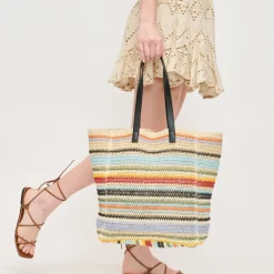 Totes|Handbags^Urban Expressions Mary Tote Multi