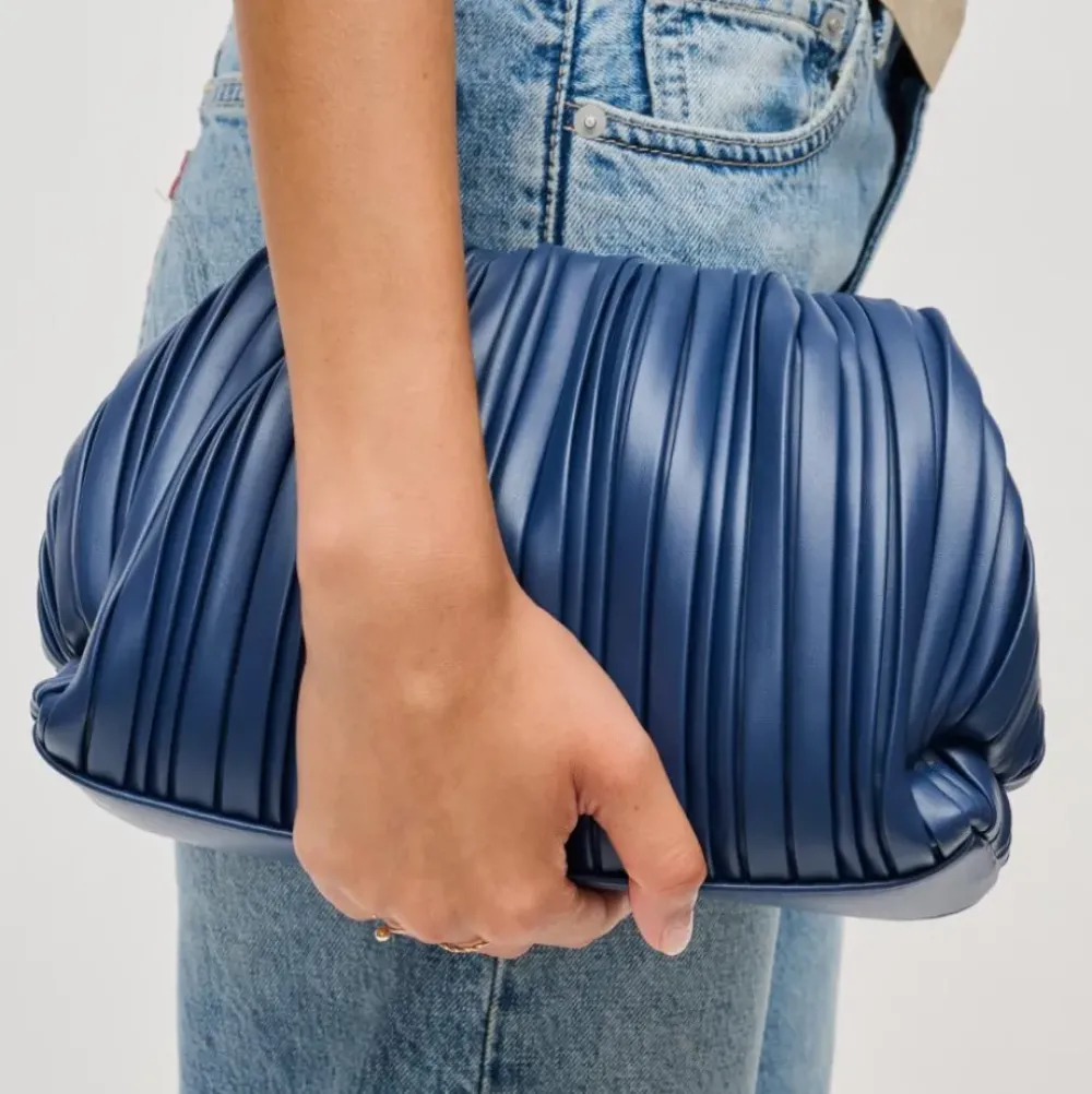 Clutches^Urban Expressions Philippa Clutch