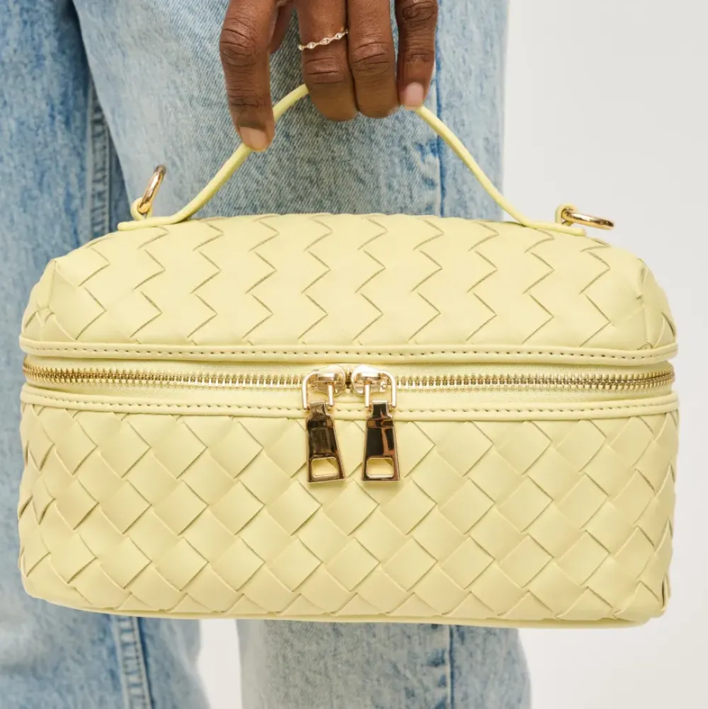 Crossbody^Urban Expressions Richie Crossbody
