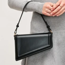 Crossbody^Urban Expressions Sleek Contour Crossbody