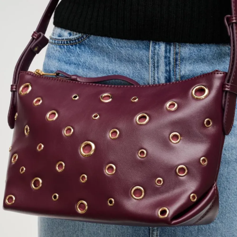 Crossbody^Urban Expressions Taran Crossbody