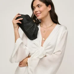Clutches^Urban Expressions Triana Clutch