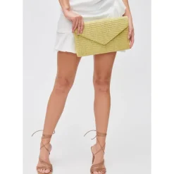 Clutches^Urban Expressions Trista Clutch