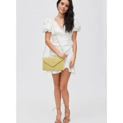 Clutches^Urban Expressions Trista Clutch