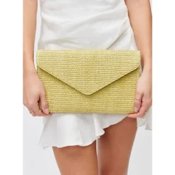 Clutches^Urban Expressions Trista Clutch