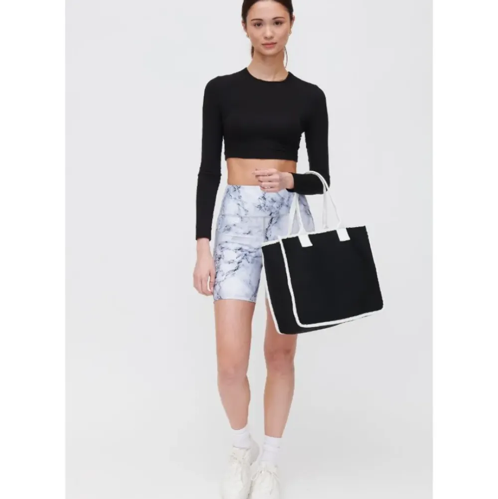 Totes|Handbags^Urban Expressions Wade Tote