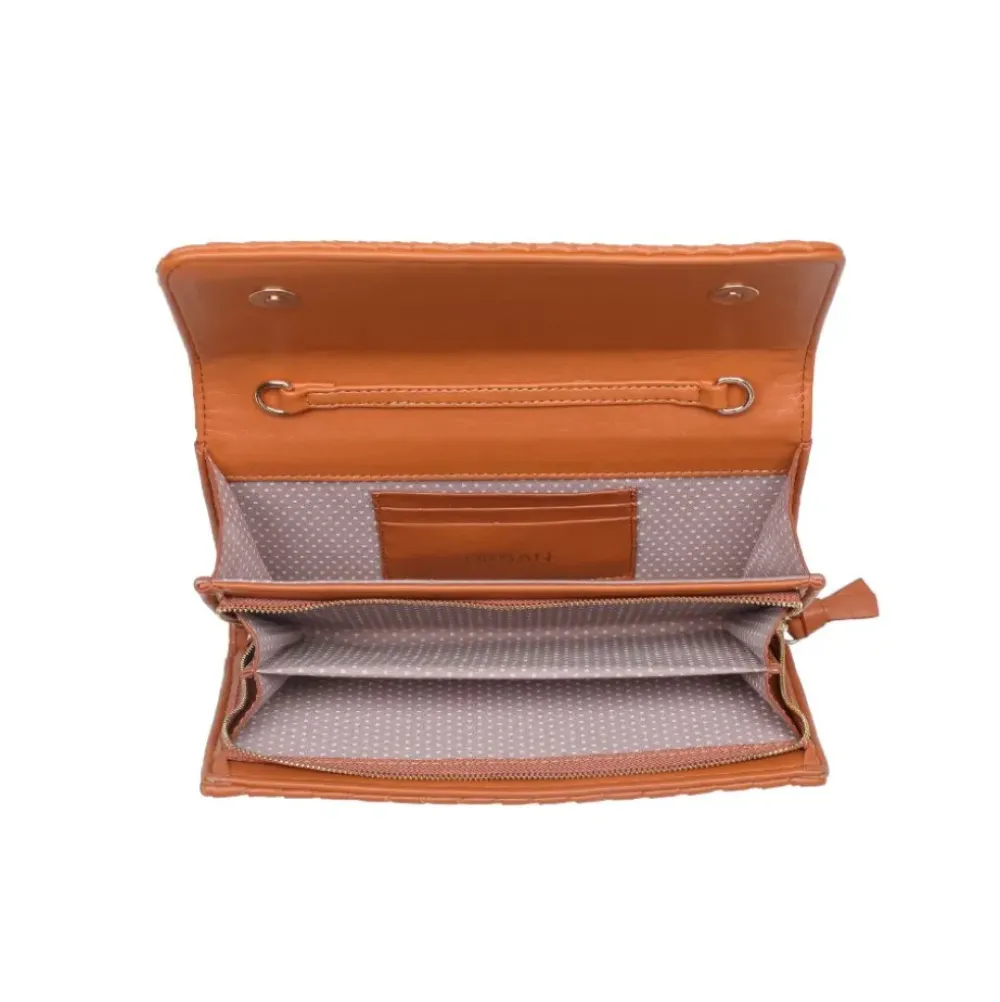 Crossbody^Urban Expressions Wallis Crossbody
