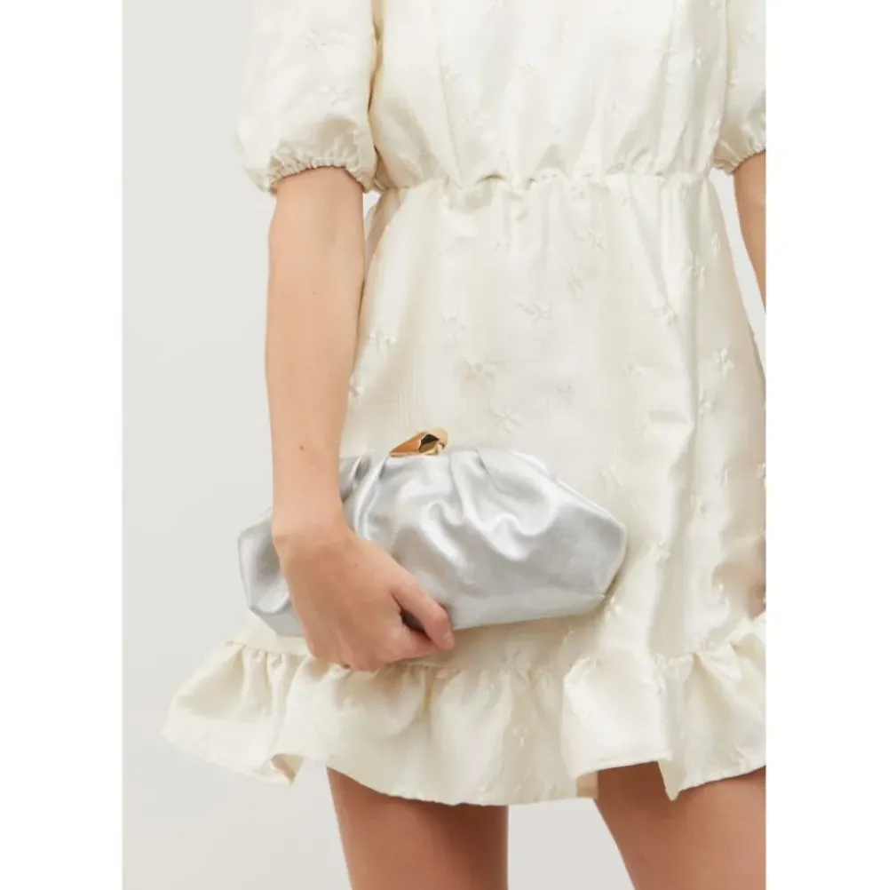 Clutches^Urban Expressions Welma Clutch
